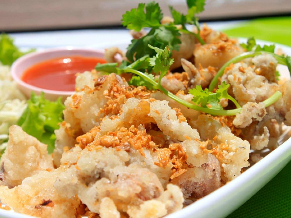 Fried Egg-Squid with Garlic — Baitoey Seafood Krabi